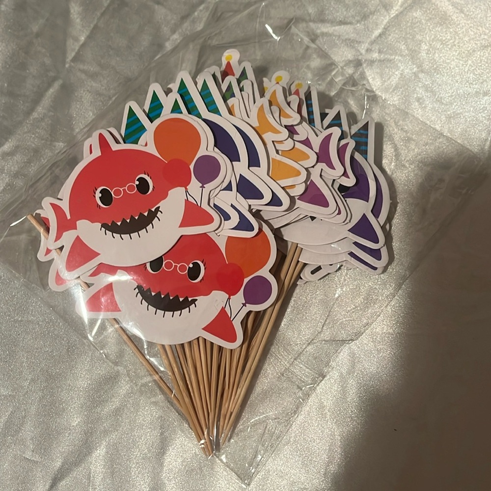 Baby shark cup cake stick decorations new
